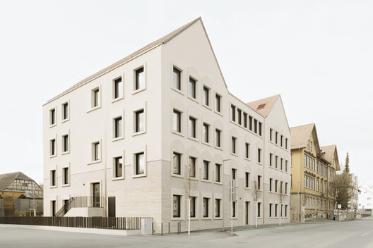 Educational Center with an Adult Education School, Music School and Kindergarten  / Bez+Kock Architekten - Exterior Photography