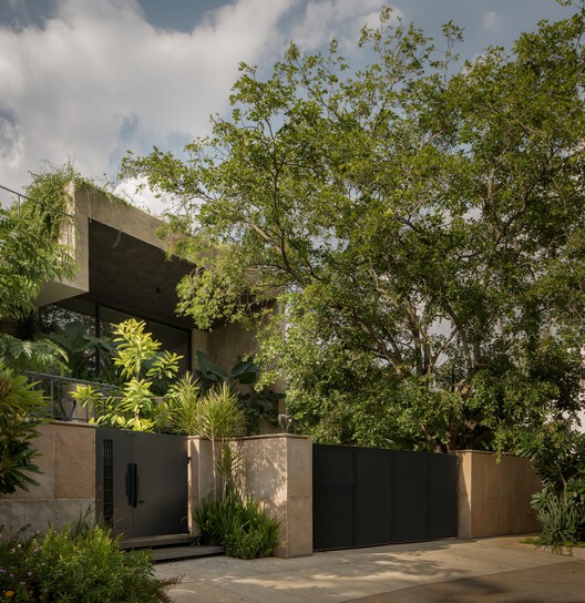 Sandstone House / 4Brick Studio - Image 17 of 23