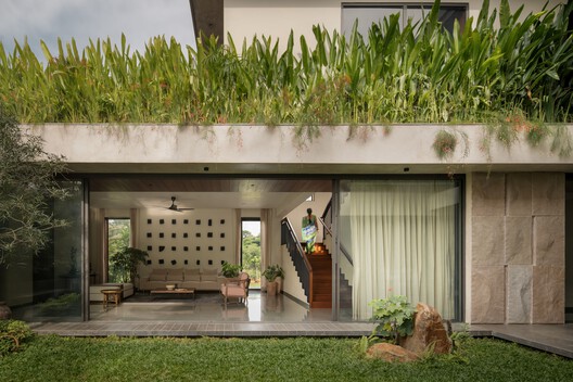 Sandstone House / 4Brick Studio - Image 3 of 23
