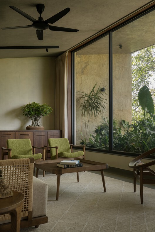 Sandstone House / 4Brick Studio - Interior Photography, Dining room, Wood, Lighting, Chair