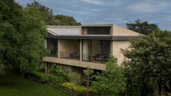 Sandstone House / 4Brick Studio