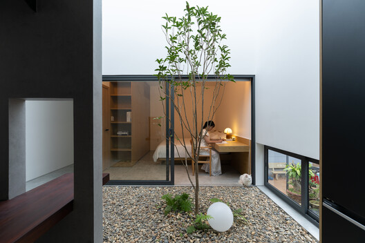 Nam Da House / 24Minimalist Architecture - Image 4 of 16