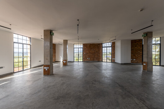 Brick Tower Mixed Use Building / ASA Studio - Interior Photography
