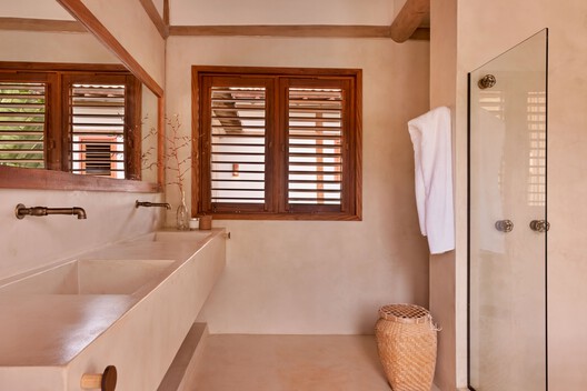 Jangada House / W.A.M.V Architecture Jangada House / W.A.M.V Architecture - Interior Photography, Wood, Bathroom, Sink