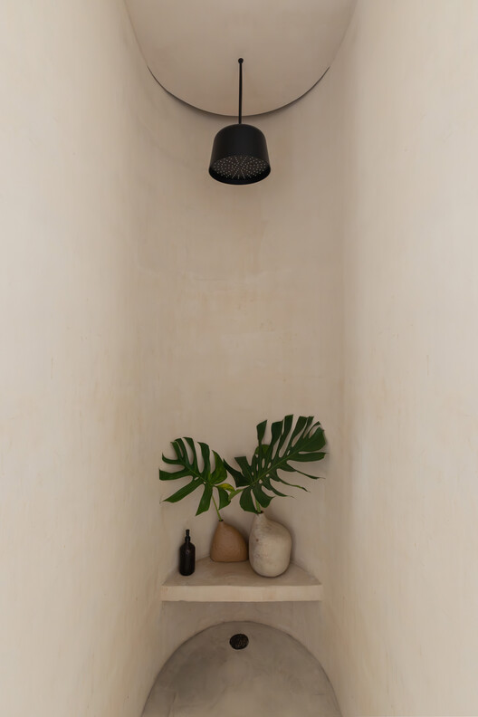 The Apartment That Began with a Tile / Atelier Glushkó - Interior Photography, Lighting