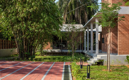 Anjung House / Eleena Jamil Architect - Image 20 of 26