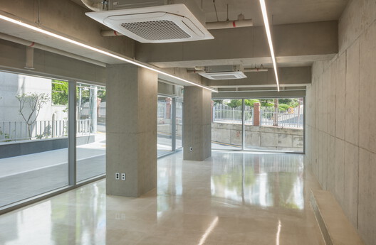 YP Building / Simplex Architecture - Interior Photography, Glass, Concrete