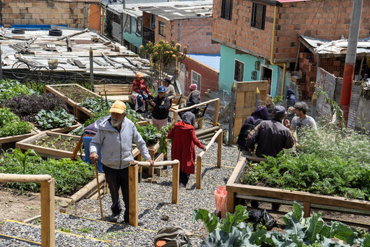 Help Age Urban Gardens / Yemail Arquitectura Help Age Urban Gardens / Yemail Arquitectura - Exterior Photography, Garden