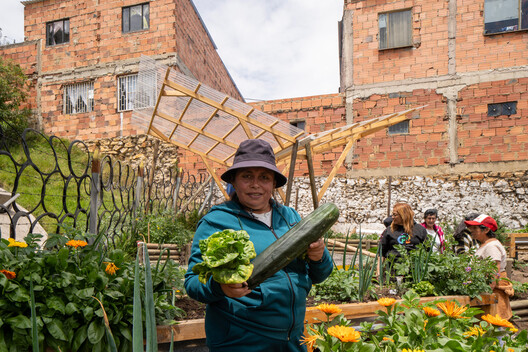 Help Age Urban Gardens / Yemail Arquitectura Help Age Urban Gardens / Yemail Arquitectura - Exterior Photography