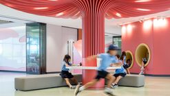 KIS International School Reignwood Park / Rosan Bosch Studio 