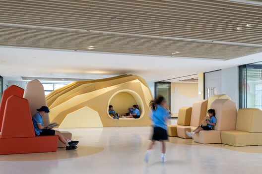 KIS International School Reignwood Park / Rosan Bosch Studio  - Interior Photography