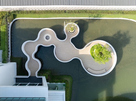 KIS International School Reignwood Park / Rosan Bosch Studio  - Image 7 of 25