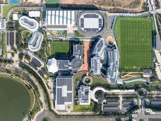 KIS International School Reignwood Park / Rosan Bosch Studio  - Aerial View Photography, Cityscape