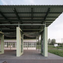 Grape Classroom in the Field / atelier anonymous - Installations & Structures