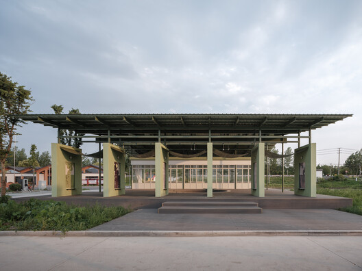 Grape Classroom in the Field / atelier anonymous Grape Classroom in the Field / atelier anonymous - Image 20 of 43