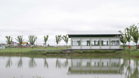 Grape Classroom in the Field / atelier anonymous Grape Classroom in the Field / atelier anonymous - Exterior Photography