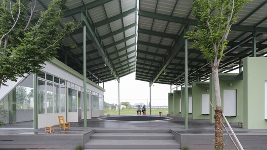 Grape Classroom in the Field / atelier anonymous Grape Classroom in the Field / atelier anonymous - Image 19 of 43