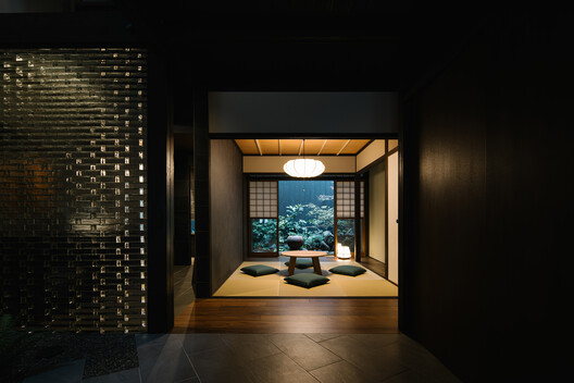 House Tenjin / atelier yoo House Tenjin / atelier yoo - Interior Photography, Lighting, Glass
