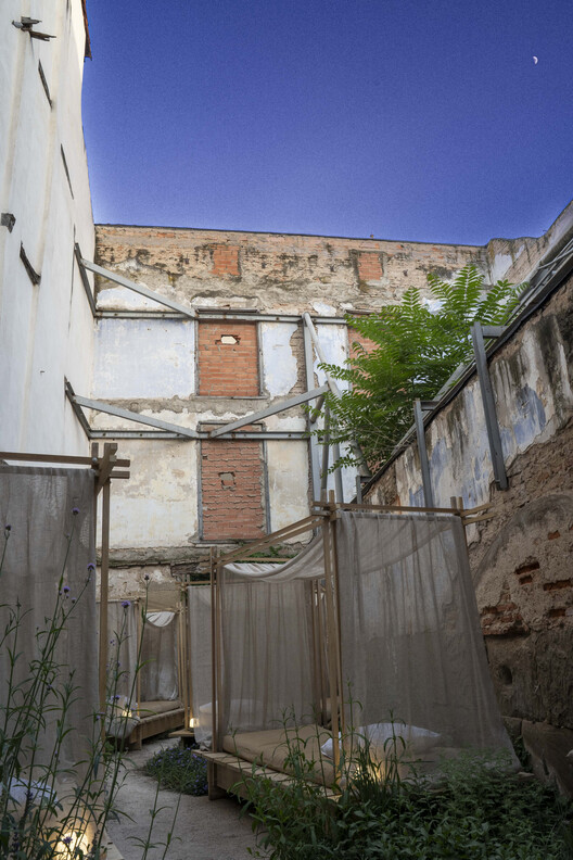 Dreaming in the Ruins: How a Sleeping Ritual in Logroño Proposes a New Civic Architecture - Image 31 of 32