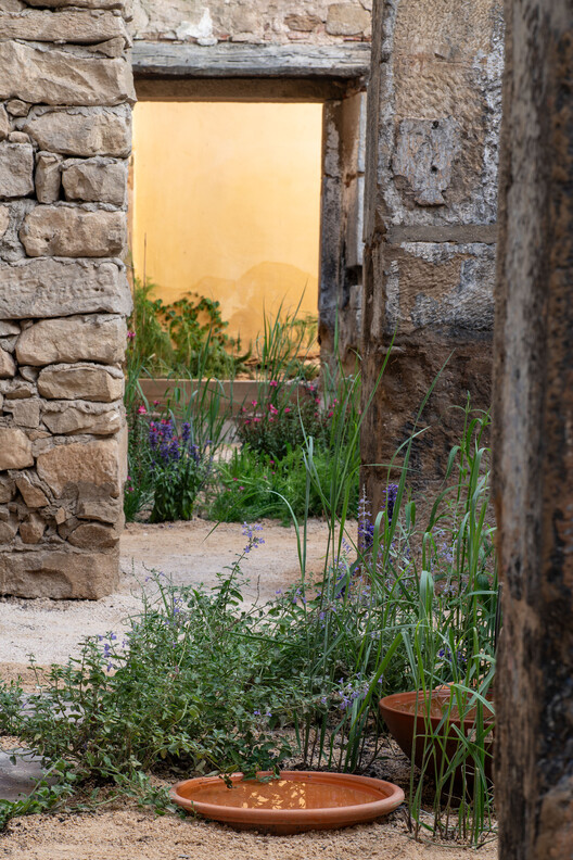 Dreaming in the Ruins: How a Sleeping Ritual in Logroño Proposes a New Civic Architecture - Image 26 of 32