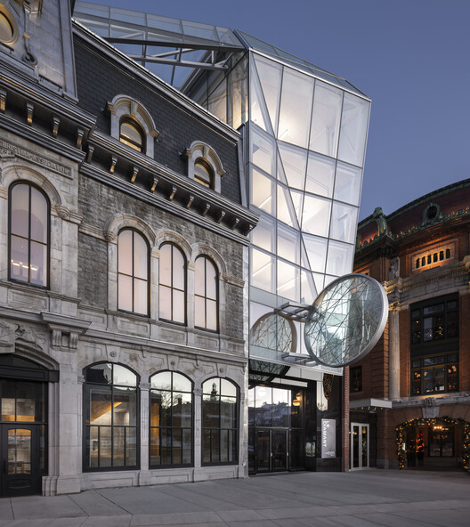 Le Diamant / in situ atelier d'architecture + Coarchitecture + Jacques Plante Le Diamant / in situ atelier d'architecture + Coarchitecture + Jacques Plante - Exterior Photography, Glass