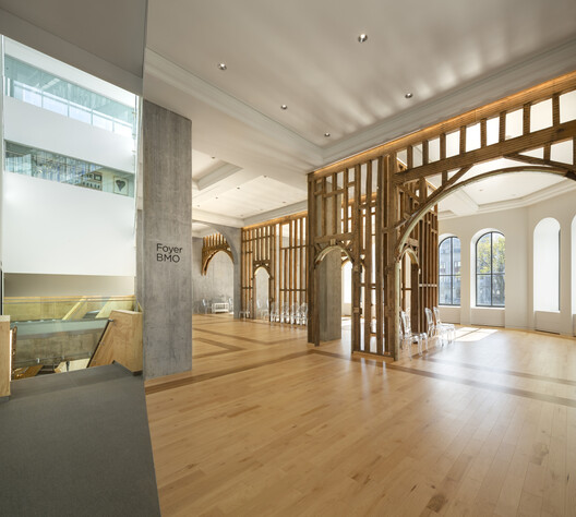 Le Diamant / in situ atelier d'architecture + Coarchitecture + Jacques Plante Le Diamant / in situ atelier d'architecture + Coarchitecture + Jacques Plante - Interior Photography, Wood, Lighting, Glass, Column