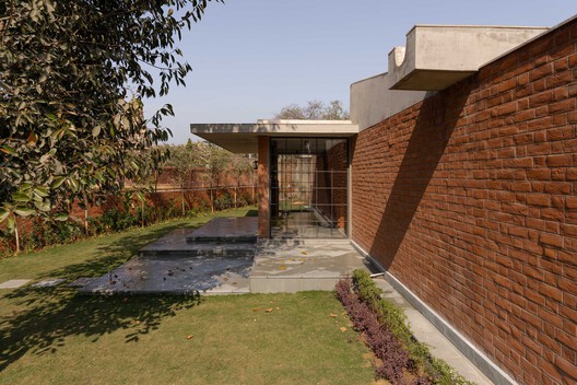 Malhaar Residence / Vaissnavi Shukl Malhaar Residence / Vaissnavi Shukl - Image 7 of 13