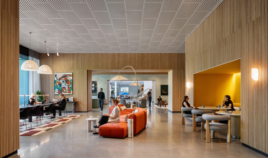 Studio Gang and Henning Larsen Complete One Milestone Life Science Campus in Boston - Image 10 of 23