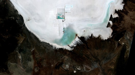 archdaily.com - Diogo Borges Ferreira - Unearthing the Ground: Architecture and the Politics of Extraction