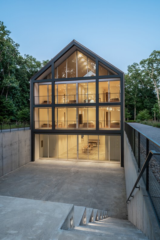 Watermill Artist Residence / Roger Ferris + Partners - Image 14 of 15
