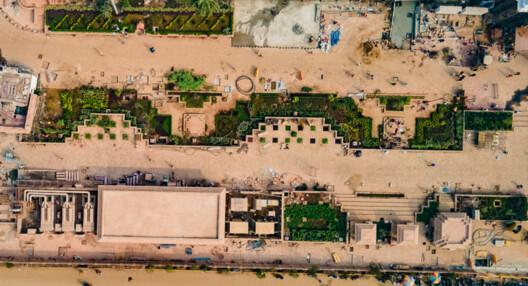 When Movement Becomes Sacred Space: The Architecture of India’s Pilgrimage Landscapes When Movement Becomes Sacred Space: The Architecture of India’s Pilgrimage Landscapes - Image 9 of 13