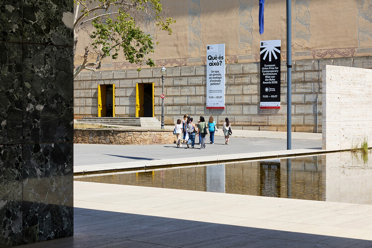 “What is This? A Spa, a Gym, a Zoo for Tiny Animals?” Explores the Fundació Mies van der Rohe Archive in Barcelona - Image 3 of 5