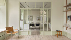 Fantastic Frank Stockholm Showroom / ASKA