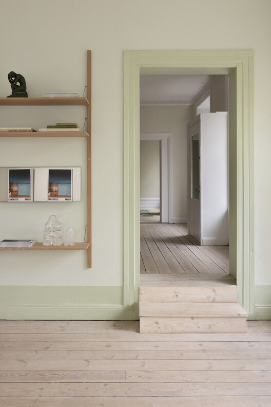 Fantastic Frank Stockholm Showroom / ASKA - Interior Photography, Wood