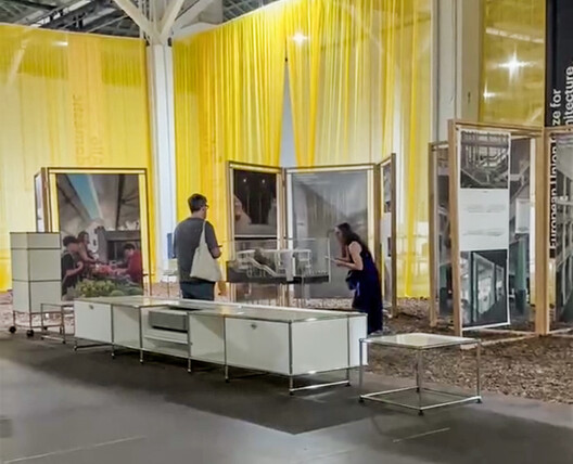 “What is This? A Spa, a Gym, a Zoo for Tiny Animals?” Explores the Fundació Mies van der Rohe Archive in Barcelona - Image 4 of 5
