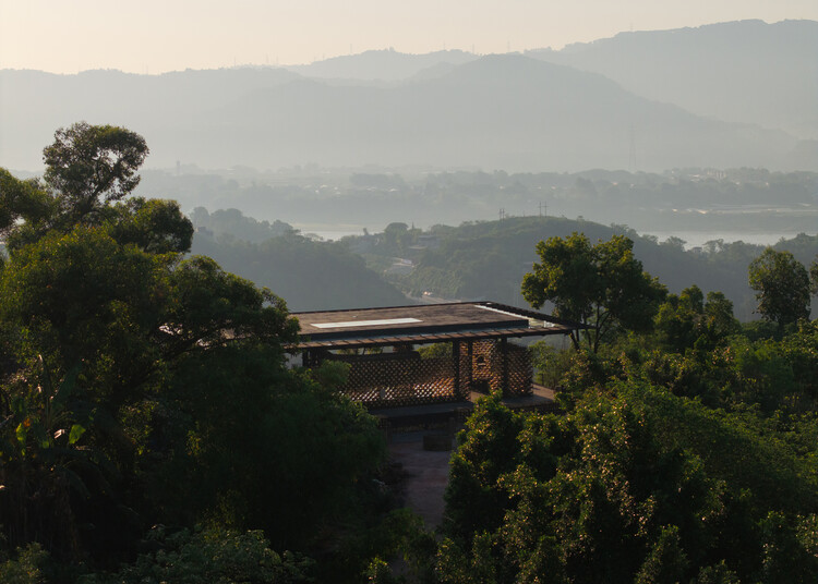 Nanhai Buddha Pavilion / DoDesign - Religious Architecture