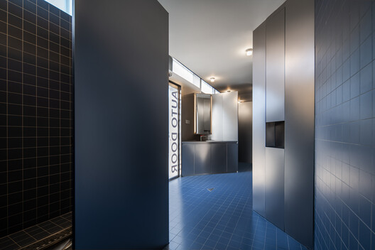 The 798·751 Train Street Renovation / Studio NOR The 798·751 Train Street Renovation / Studio NOR - Image 28 of 42