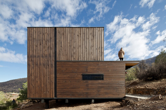 Architecture in the Andes: How Altitude Shapes Design Decisions Architecture in the Andes: How Altitude Shapes Design Decisions - Image 3 of 17