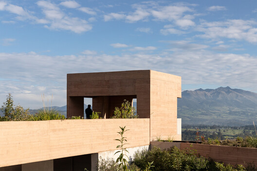 Architecture in the Andes: How Altitude Shapes Design Decisions Architecture in the Andes: How Altitude Shapes Design Decisions - Image 16 of 17