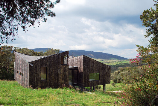 Architecture in the Andes: How Altitude Shapes Design Decisions Architecture in the Andes: How Altitude Shapes Design Decisions - Image 6 of 17