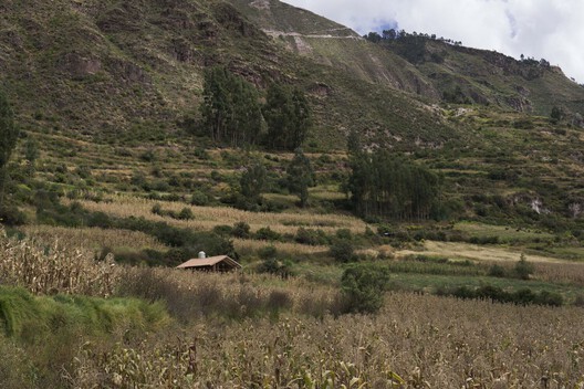 Architecture in the Andes: How Altitude Shapes Design Decisions Architecture in the Andes: How Altitude Shapes Design Decisions - Image 9 of 17