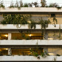 The Silo Parking House / Antonelli + Herry Architectes -           Parking