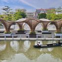 The Politics of Bamboo: From Vernacular Craft to Temporal Infrastructure  - Imagen 2 de 4