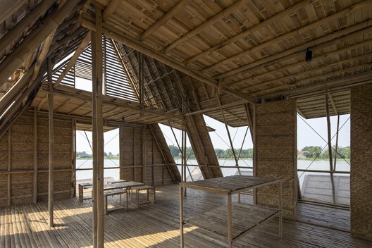 The Politics of Bamboo: From Vernacular Craft to Temporal Infrastructure The Politics of Bamboo: From Vernacular Craft to Temporal Infrastructure - Image 20 of 24