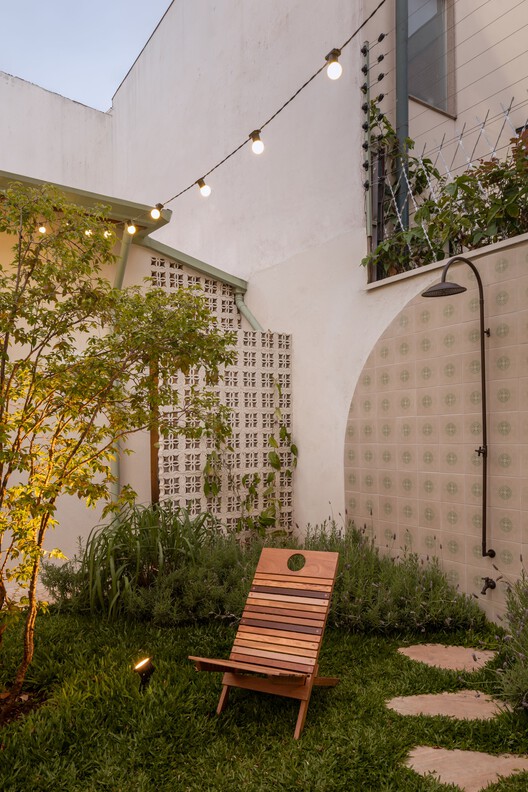 Limoeiro House / Mana arquitetura Limoeiro House / Mana arquitetura - Exterior Photography, Garden, Courtyard