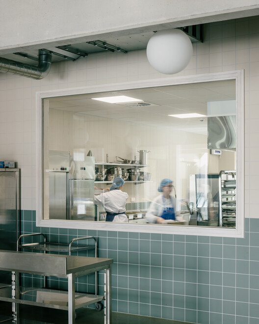 School Maria Assumpta Instituut / LOW Architecten School Maria Assumpta Instituut / LOW Architecten - Interior Photography, Glass