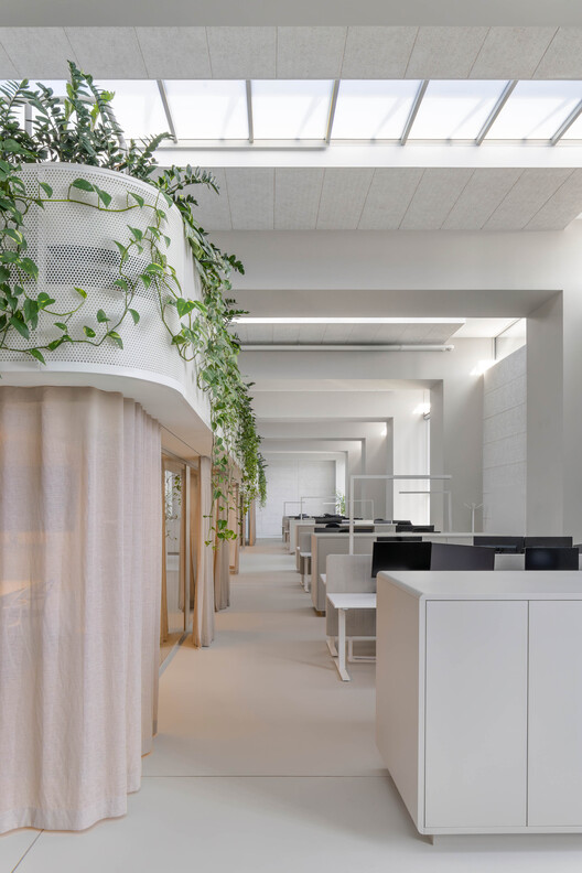 Halcom Offices / KIP arhitekti Halcom Offices / KIP arhitekti - Interior Photography, Kitchen, Glass