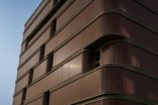 Primus Office Building / Sanjay Puri Architects - Image 12 of 20