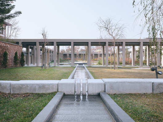 Beyond the Canopy: Six Architectural Strategies for Urban Shade Beyond the Canopy: Six Architectural Strategies for Urban Shade - Image 60 of 101