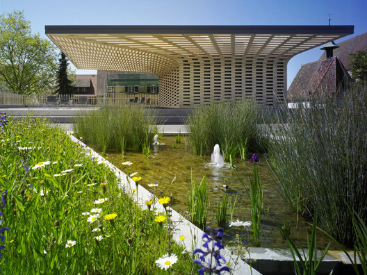 Beyond the Canopy: Six Architectural Strategies for Urban Shade Beyond the Canopy: Six Architectural Strategies for Urban Shade - Image 71 of 101